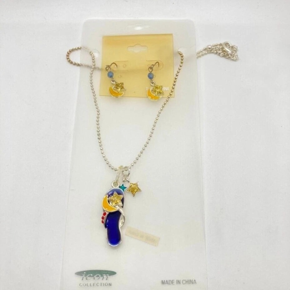 Icon Collection Flip Flop Moon Star Necklace & Dangle Earrings Set Blue Yellow